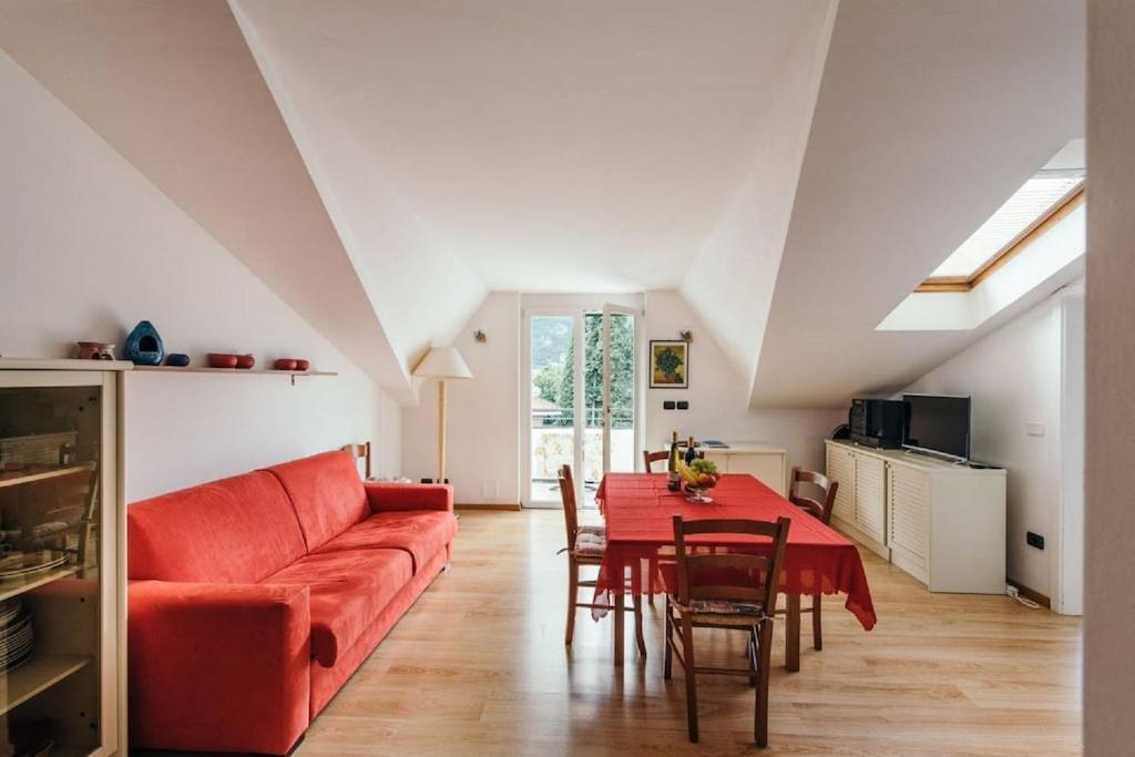 Casa Filippo Large 3 Room Apartment, Close To The Beach, Free Wifi Internet リーヴァ・デル・ガルダ エクステリア 写真