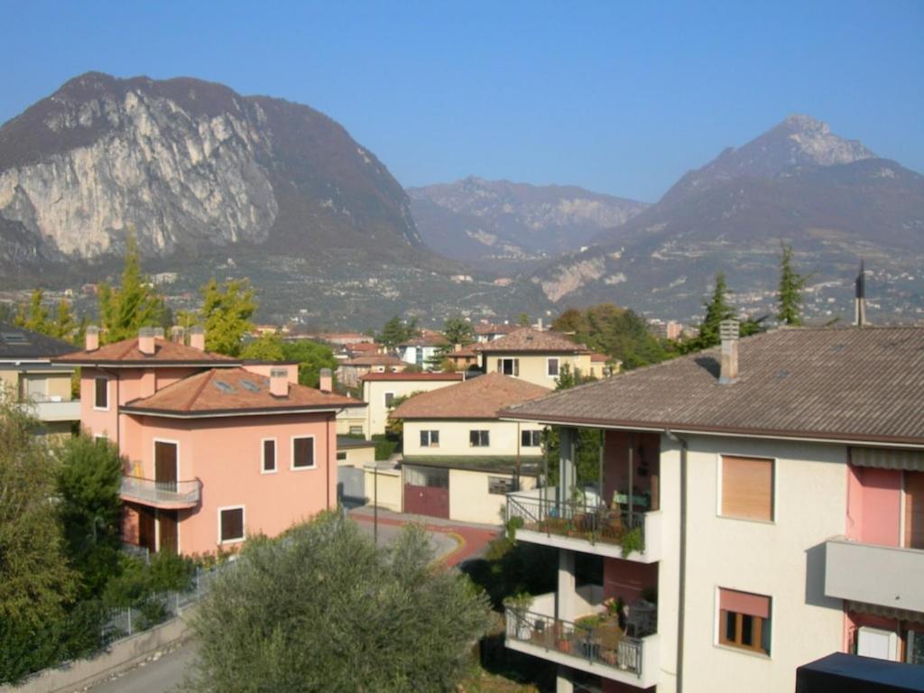 Casa Filippo Large 3 Room Apartment, Close To The Beach, Free Wifi Internet リーヴァ・デル・ガルダ エクステリア 写真